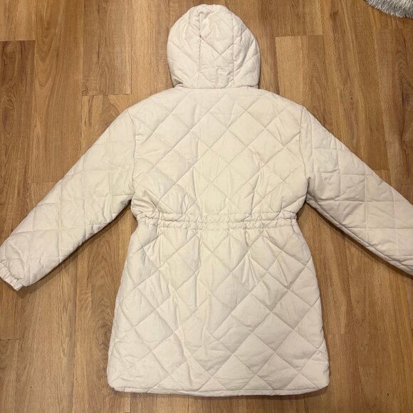 Joe Fresh x Jillian Harris Winter Jacket | Quilted White Coat | Cinch Waist Hood - Picture 5 of 9